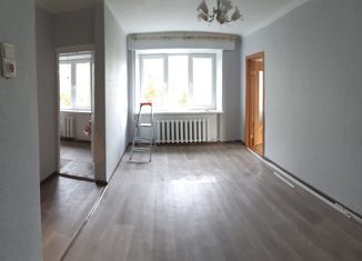 Продам 2-ком. квартиру, 40 м2, Верхняя Салда, улица III Интернационала, 152