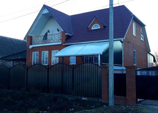 Дом на продажу, 278 м2, станица Ленинградская, Октябрьская площадь