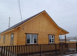 Продам дом, 130 м2, поселок городского типа Емельяново, улица 9 Мая, 1