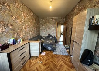 Продается 2-ком. квартира, 43.2 м2, посёлок Строитель, микрорайон Южный, 17