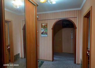 Продажа трехкомнатной квартиры, 70 м2, Омская область, Пионерская улица, 15