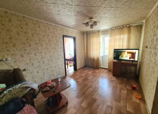 Продается двухкомнатная квартира, 46 м2, Барнаул, улица Чеглецова, 23, Октябрьский район