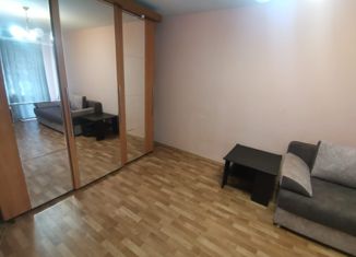 Продаю 1-ком. квартиру, 31 м2, Новосибирск, улица Блюхера, 57, улица Блюхера