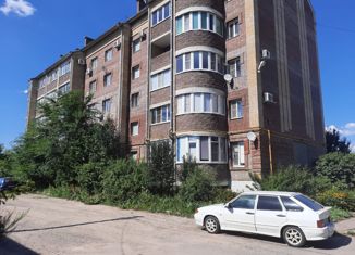 Продается 2-ком. квартира, 63.8 м2, Россошь, улица Строителей, 7Б