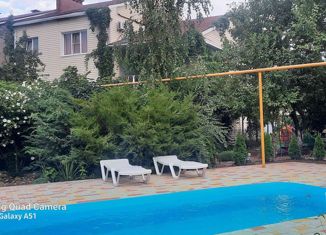 Продаю дом, 240 м2, село Майкопское, Береговая улица