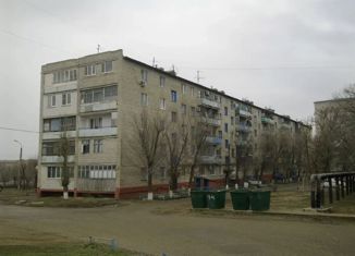 Продаю 2-ком. квартиру, 42.5 м2, Элиста, 4-й микрорайон, 4-й микрорайон, 21