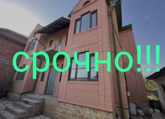 Продажа дома, 323 м2, Каспийск, улица Л. Чайкиной, 18