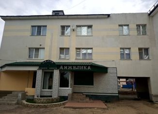 Продам 3-ком. квартиру, 58.1 м2, Новоаннинский, улица Ленина, 73