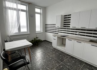 Аренда однокомнатной квартиры, 44 м2, Екатеринбург, улица Академика Парина, 29