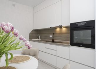 Продается 1-ком. квартира, 36.5 м2, поселок Дзержинск, микрорайон Современник, 24