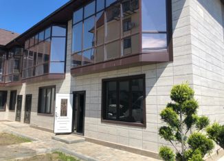 Продажа таунхауса, 93 м2, посёлок городского типа Сириус, Перелётная улица, 32А