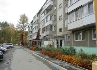 Продается однокомнатная квартира, 30.5 м2, поселок городского типа Рефтинский, улица Гагарина, 21
