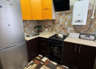 Продам 3-комнатную квартиру, 44 м2, Саратов, Деловая улица, 15, Ленинский район