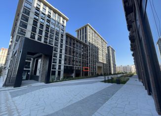 Четырехкомнатная квартира на продажу, 131 м2, Москва, Винницкая улица, 8, метро Раменки
