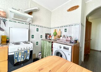 2-комнатная квартира на продажу, 47.9 м2, Арсеньев, Ленинская улица, 12