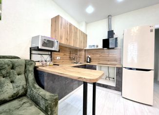 Продажа 1-ком. квартиры, 52.9 м2, Тюменская область, улица Александра Усольцева, 10