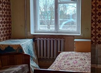 Продам 2-комнатную квартиру, 43 м2, Рославль, улица Орджоникидзе, 2