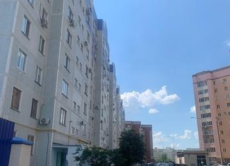 Продажа 3-комнатной квартиры, 69.9 м2, Татарстан, проспект Химиков, 9