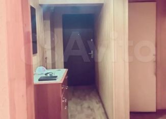 Продам 3-ком. квартиру, 40 м2, Карачаевск, улица Алиева, 3 А