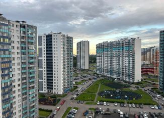 Продам 2-комнатную квартиру, 60.6 м2, Санкт-Петербург, аллея Евгения Шварца, 8к1, аллея Евгения Шварца