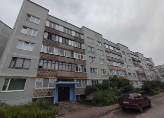 Продается 3-комнатная квартира, 69.5 м2, Великие Луки, Запрудная улица, 10