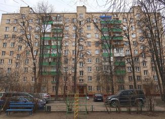 Продается двухкомнатная квартира, 34.4 м2, Москва, улица Усиевича, 4, метро Аэропорт