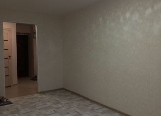 Продам двухкомнатную квартиру, 45.6 м2, Тюменская область, улица Ленина, 152