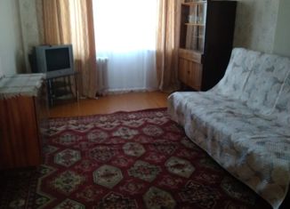 Сдача в аренду двухкомнатной квартиры, 46 м2, Первоуральск, улица 1 Мая, 17