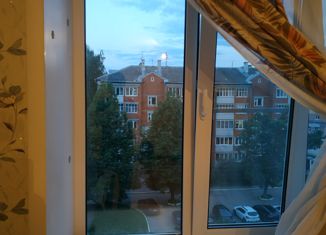 Продам комнату, 25 м2, Йошкар-Ола, улица Прохорова, 27, Октябрьский микрорайон