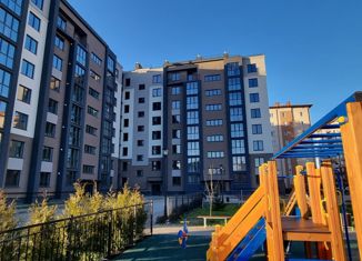 Продажа 4-комнатной квартиры, 109 м2, Калининград, улица Еловая Аллея, 5Ак2