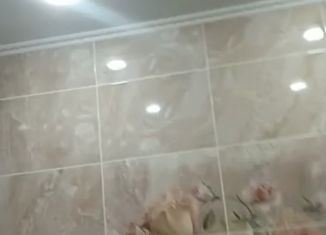 Продажа 2-ком. квартиры, 54.7 м2, Нязепетровск, улица Бычкова, 2