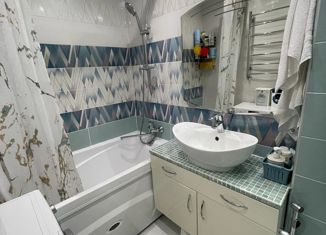 Продам 3-ком. квартиру, 62.7 м2, Нижний Новгород, Южное шоссе, 2, микрорайон Юго-Западный