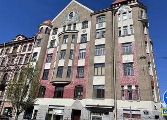 Продаю комнату, 200 м2, Санкт-Петербург, Бронницкая улица, 16Б, Бронницкая улица