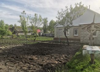 Дом на продажу, 90 м2, посёлок городского типа Базарный Карабулак, Луговая улица