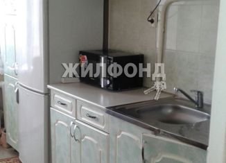 Продается трехкомнатная квартира, 61 м2, поселок Центральный, улица Мира, 15