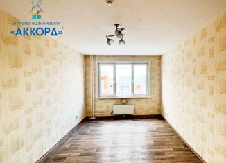 Двухкомнатная квартира на продажу, 52.3 м2, Барнаул, улица Солнечная Поляна, 103