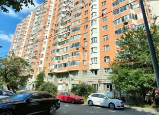 Продается 2-ком. квартира, 51.7 м2, Москва, улица Дыбенко, 6к1, улица Дыбенко
