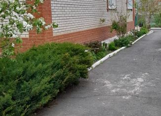 Продается дом, 172 м2, посёлок Адамовка, улица Шеменева, 43