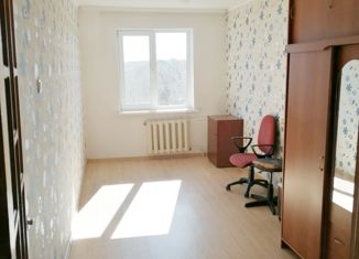 Продам 3-ком. квартиру, 57 м2, посёлок городского типа Новошахтинский, Ленинская улица, 1