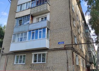 Продается трехкомнатная квартира, 51.9 м2, Ливны, Заливенская улица, 61