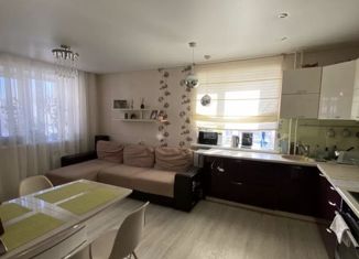 Продается двухкомнатная квартира, 59.1 м2, Вологодская область, улица Лаврова, 9А