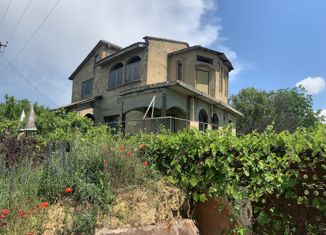 Продаю дом, 98 м2, посёлок городского типа Гвардейское, улица Гагарина