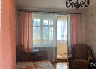 Сдается в аренду 2-комнатная квартира, 55 м2, Кисловодск, улица Клары Цеткин, 22А