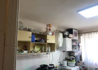 Продаю комнату, 96 м2, Красноярск, улица 60 лет Октября, 80