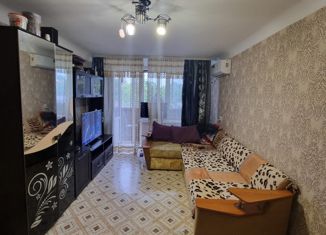 Продам 1-ком. квартиру, 35.7 м2, посёлок городского типа Лучегорск, 7-й микрорайон, 13