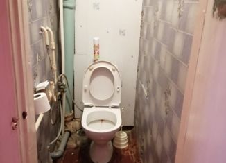 Продаю двухкомнатную квартиру, 51 м2, посёлок Строитель, микрорайон Южный, 10