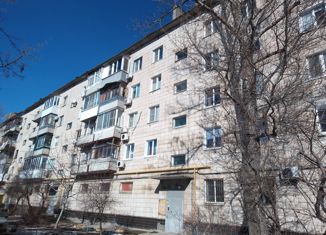 3-комнатная квартира на продажу, 60.4 м2, Волгоградская область, улица имени Менделеева, 93