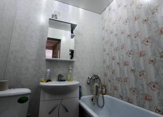 Продам 1-ком. квартиру, 32 м2, Благовещенск, Социалистическая улица, 8/1