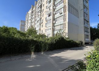 Продаю двухкомнатную квартиру, 48 м2, Евпатория, улица 60 лет ВЛКСМ, 22