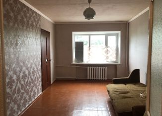 Продам 2-комнатную квартиру, 41 м2, станица Егорлыкская, Шоссейная улица, 3Б